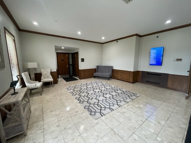 More Photos Of 5555 Airport Hwy, Toledo Office For Lease