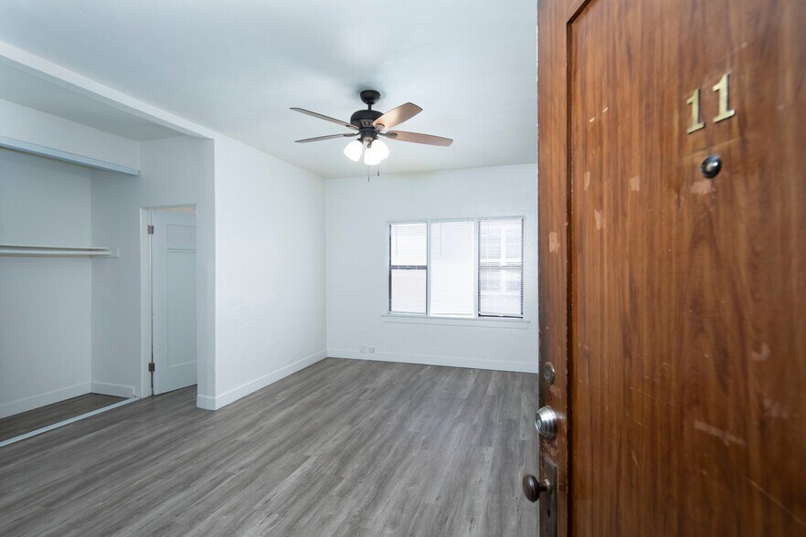 More Photos Of 3939 7th Ave, San Diego Apartments For Sale