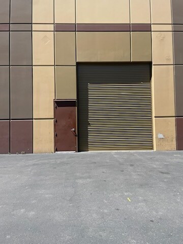 More Photos Of 3638 E Sunset Rd, Las Vegas Light Distribution For Lease