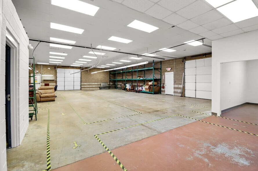 More Photos Of 14717 Friend Rd, Athens Manufacturing For Sale