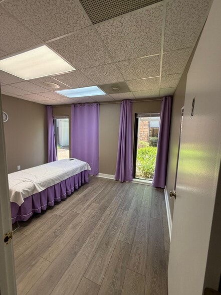 More Photos Of 1100 Logger Ct, Raleigh Office For Sale