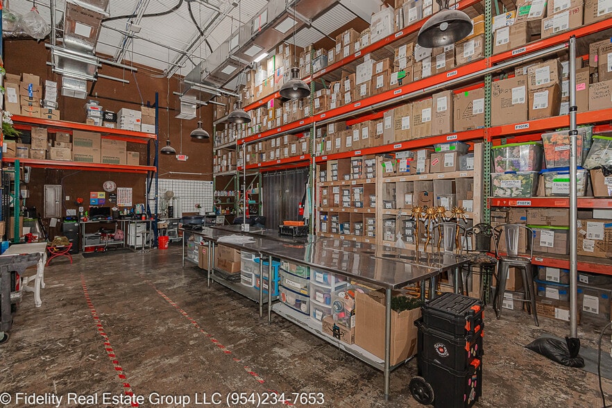 More Photos Of 3650 Coral Ridge Dr, Coral Springs Light Manufacturing For Sale