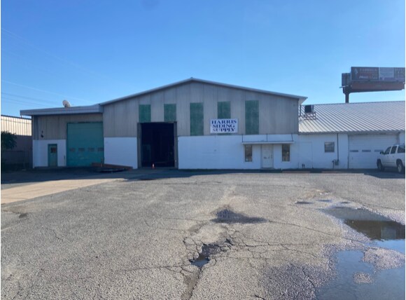 More Photos Of 100 E 11th St, North Little Rock Warehouse For Sale