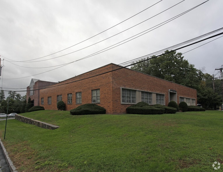 More Photos Of , Pelham Manor Unknown For Sale