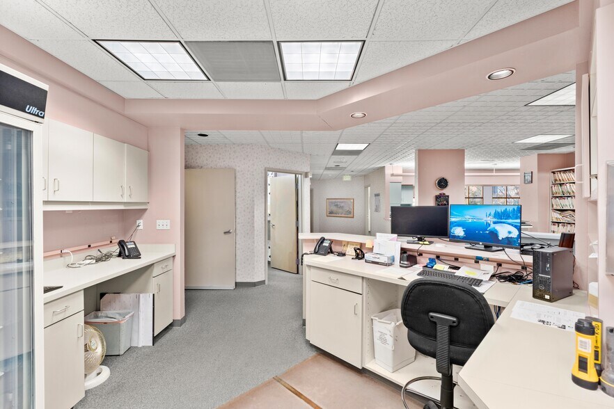 More Photos Of 5309 Carrington Cir, Stockton Healthcare For Sale