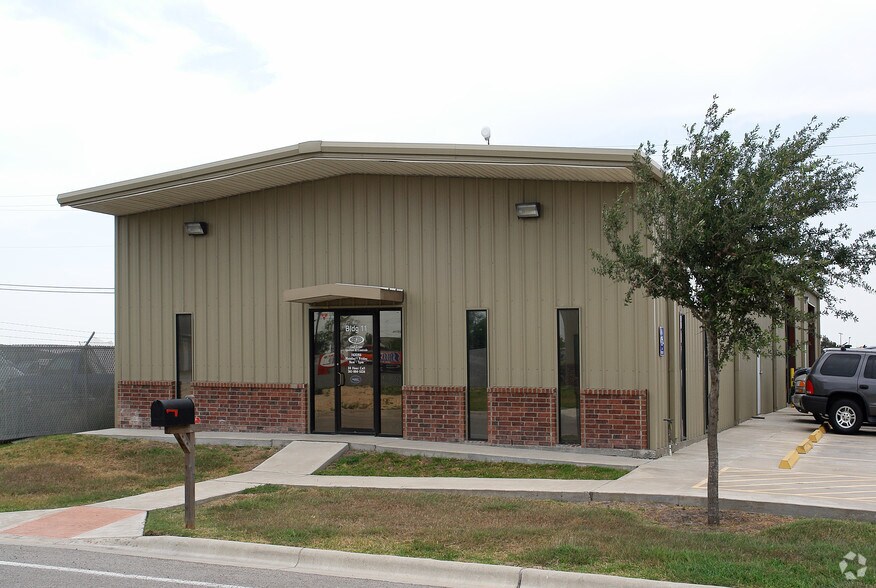 More Photos Of 1959 Saratoga Blvd, Corpus Christi Warehouse For Sale