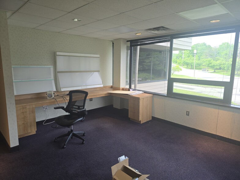 More Photos Of 1201 Mount Kemble Ave, Morristown Medical For Lease