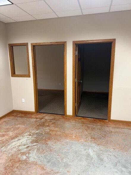 More Photos Of 11015 Main St, Roscoe Storefront Retail Office For Sale