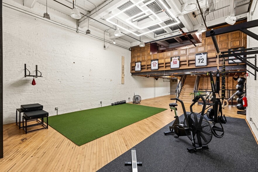 More Photos Of 317 E Water St, Charlottesville Office For Sale