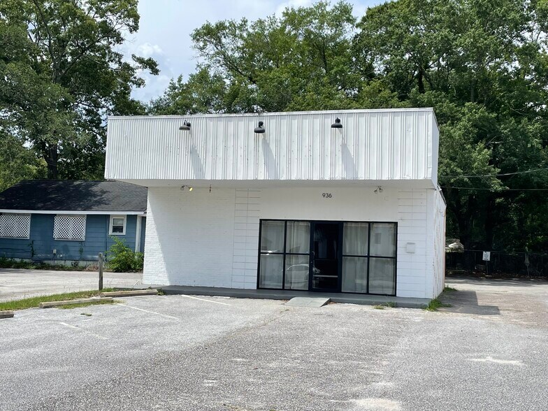 More Photos Of 936 Savannah Hwy, Charleston Freestanding For Sale