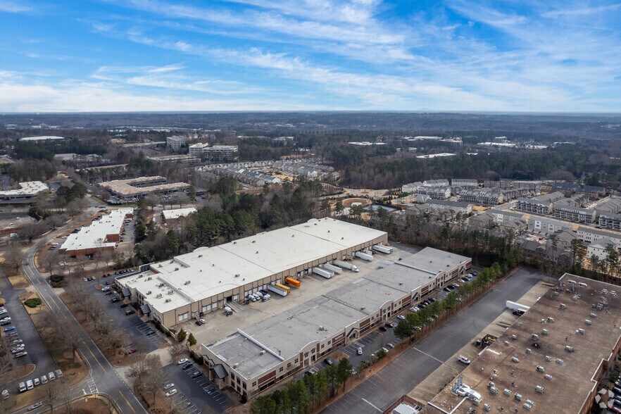 More Photos Of 215 Hembree Park Dr, Roswell Distribution For Lease
