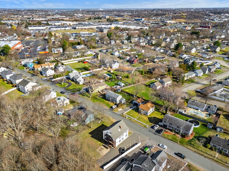 More Photos Of 23 Hyde St, Danvers Apartments For Sale