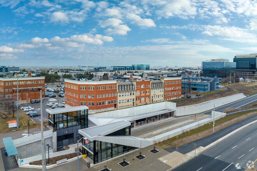 More Photos Of 5025 Orbitor Dr, Mississauga Office For Lease