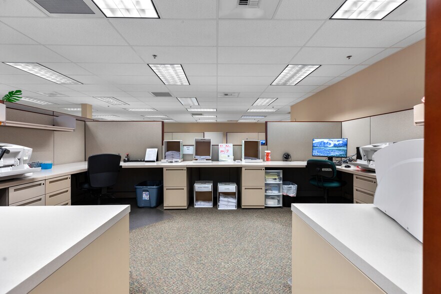 More Photos Of 555 Corporate Dr, Kalispell Medical For Lease