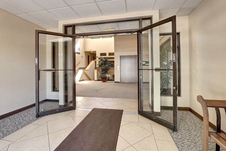 More Photos Of 2233 Academy Pl, Colorado Springs Medical For Lease
