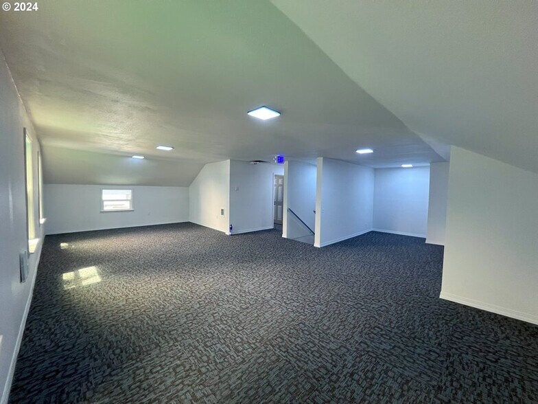 More Photos Of 1839 3rd St, Baker City Religious Facility For Sale