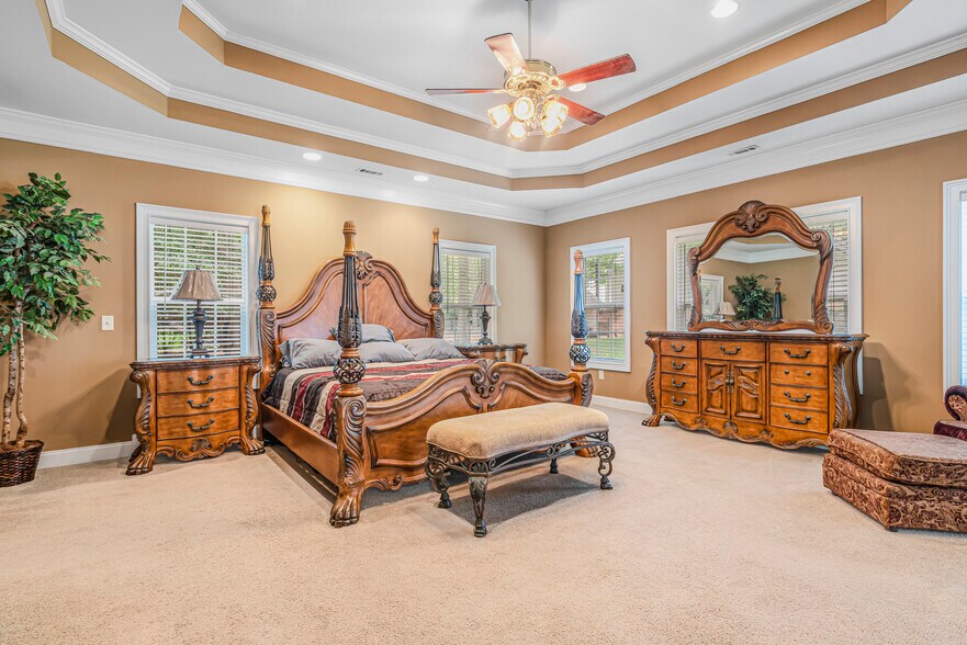 More Photos Of 170 St Gabriel Way, Fayetteville Light Manufacturing For Sale