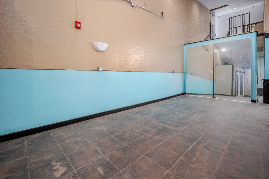 More Photos Of 6825 W Wilshire Blvd, Oklahoma City Theater Concert Hall For Sale