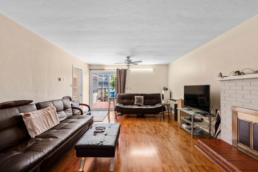 More Photos Of 1736 Santa Rosa Ave, Santa Rosa Hotel For Sale