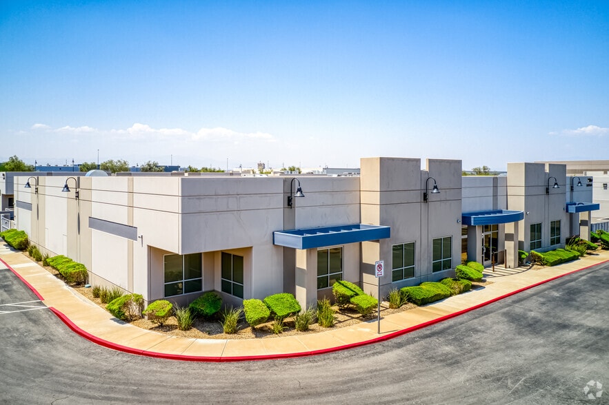 More Photos Of 7700 Eastgate Rd, Henderson Unknown For Lease