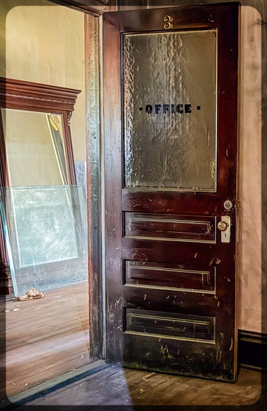 More Photos Of 812 West Ave, Lenoir Storefront Retail Office For Sale