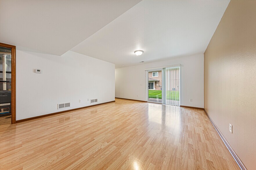 More Photos Of 665 El Dorado Ln SE, Owatonna Multifamily For Sale