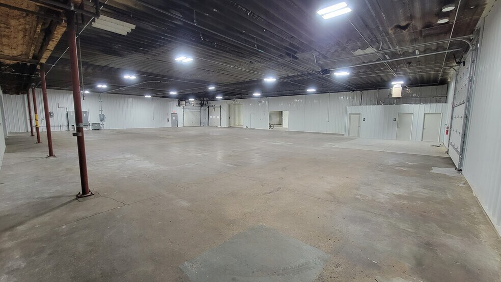 More Photos Of 1751 12th Ave, Columbus Service For Sale
