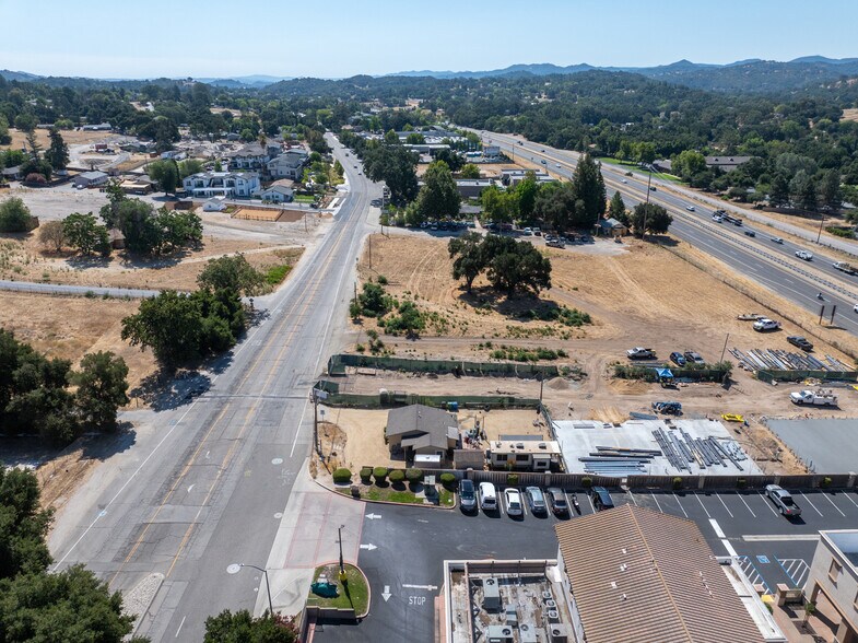 More Photos Of 2400 El Camino Real, Atascadero Office For Sale