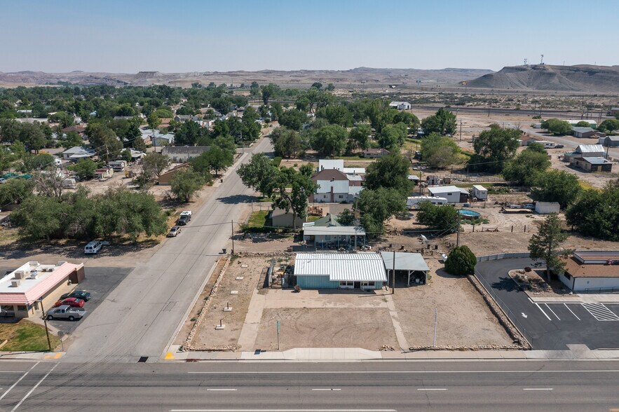 More Photos Of 15 W Main St, Green River Freestanding For Sale