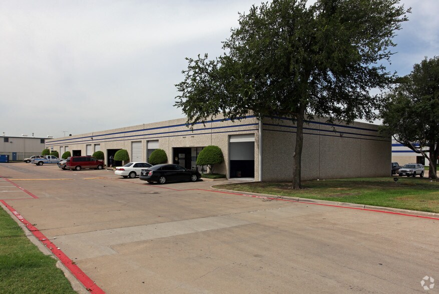 More Photos Of 1325 Whitlock Ln, Carrollton Unknown For Lease