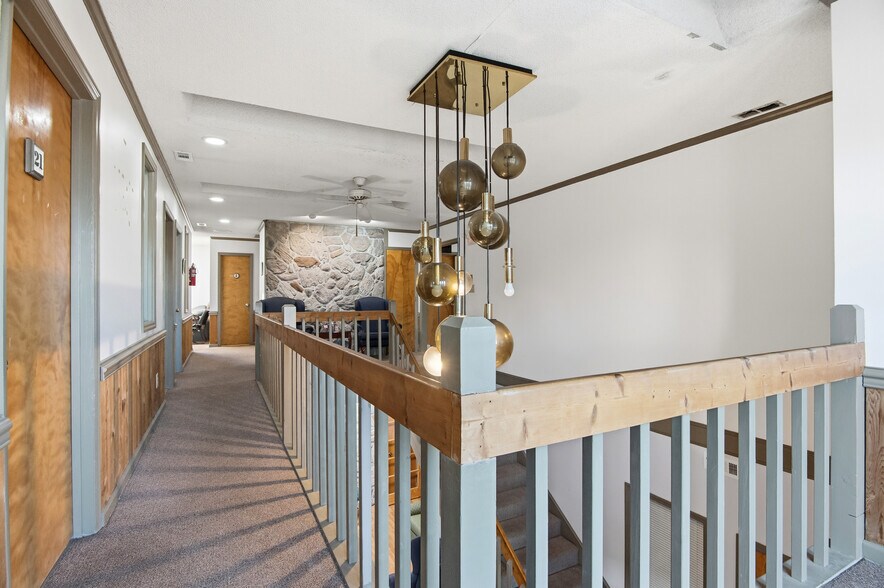 More Photos Of 411 Western Blvd, Jacksonville Office For Sale
