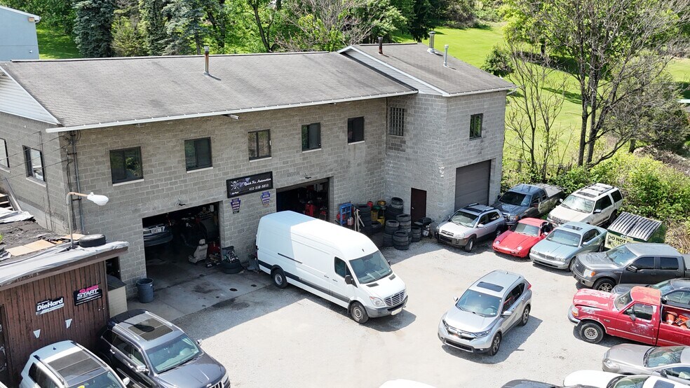 More Photos Of 700-710 Lebanon Rd, West Mifflin Warehouse For Sale