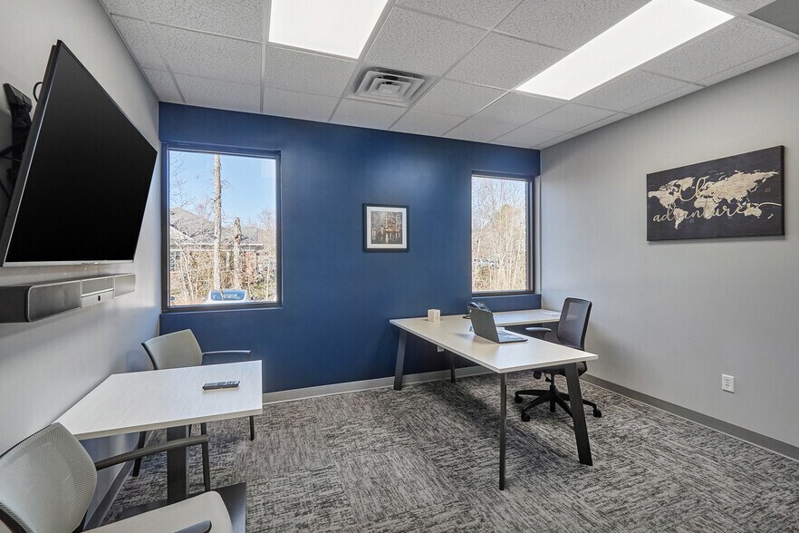 More Photos Of 2590 Gaskins Rd, Henrico Office For Lease