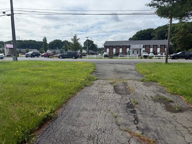 More Photos Of 132 Saratoga Rd, Schenectady Land For Sale