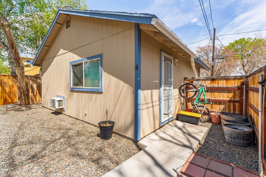 More Photos Of 650 Elko Ave, Reno Multifamily For Sale