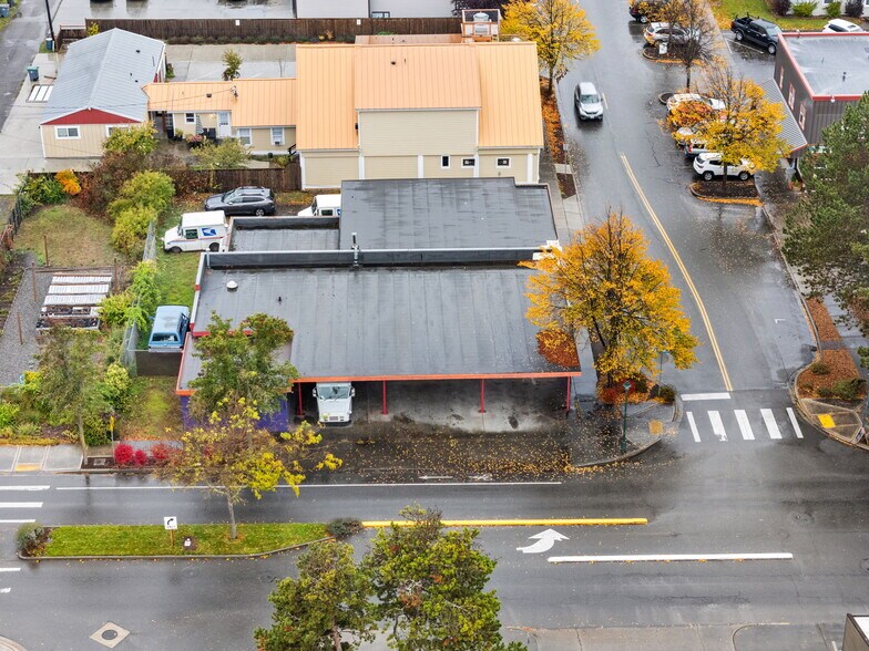 More Photos Of 209 S Sequim Ave, Sequim General Retail For Lease
