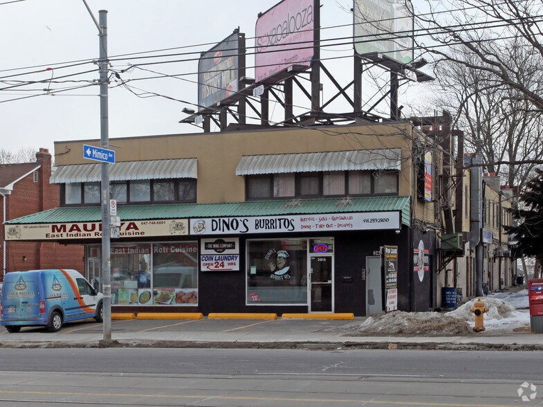 More Photos Of 2479 Lake Shore Blvd W, Toronto Coworking Space