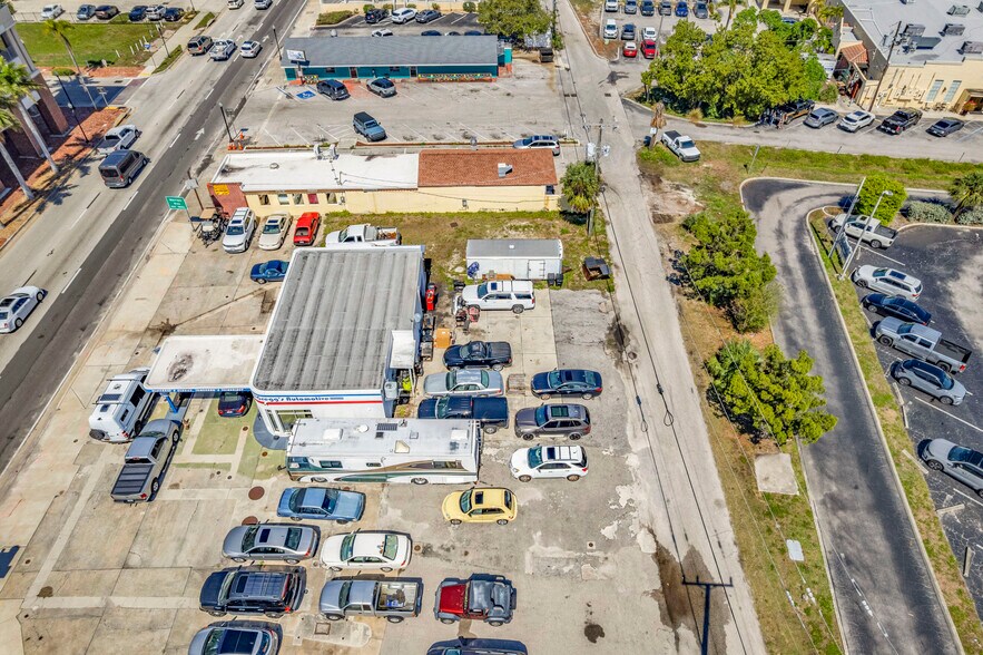 More Photos Of 236 Tamiami Trl, Punta Gorda Auto Repair For Sale