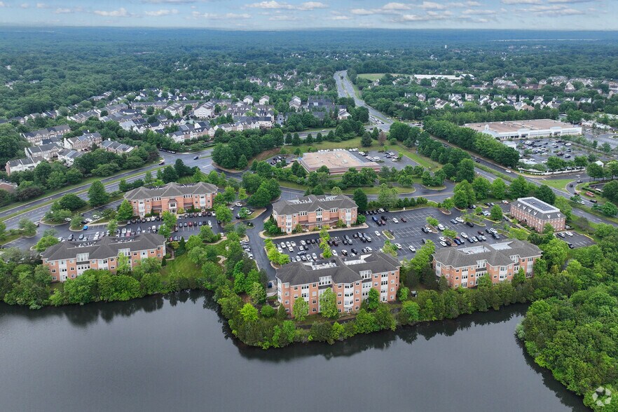 More Photos Of 46179 Westlake Dr, Sterling Office For Sale