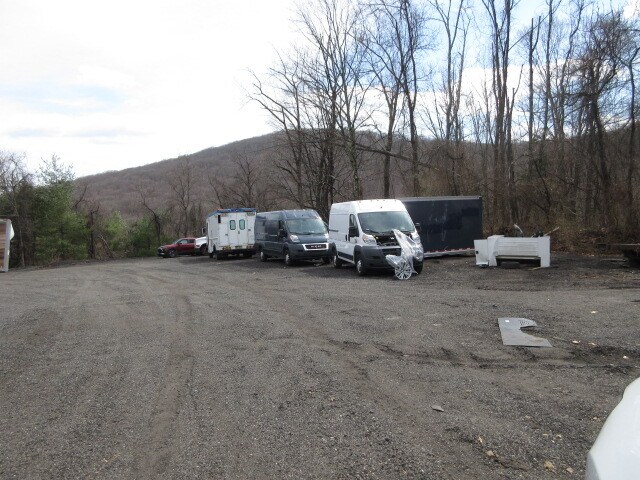 More Photos Of 1894 State Rt 23, West Milford Auto Repair For Lease