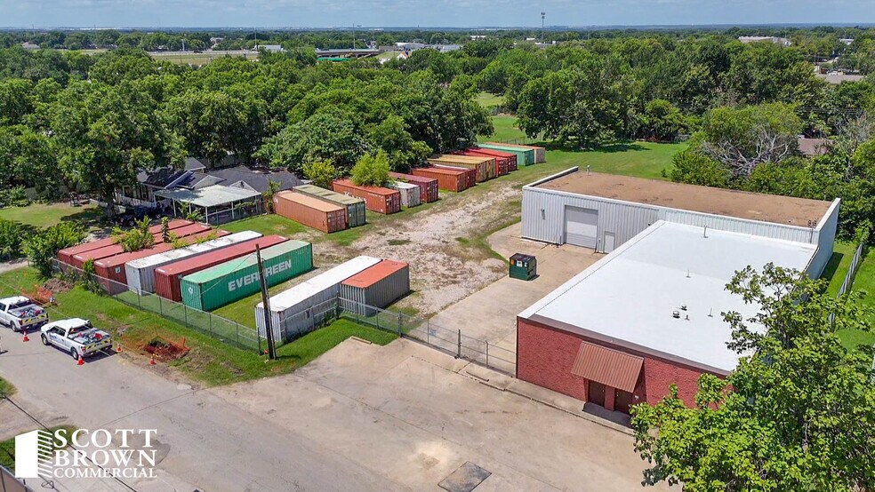 More Photos Of 5303 Buford Jett Ln, Balch Springs Warehouse For Sale