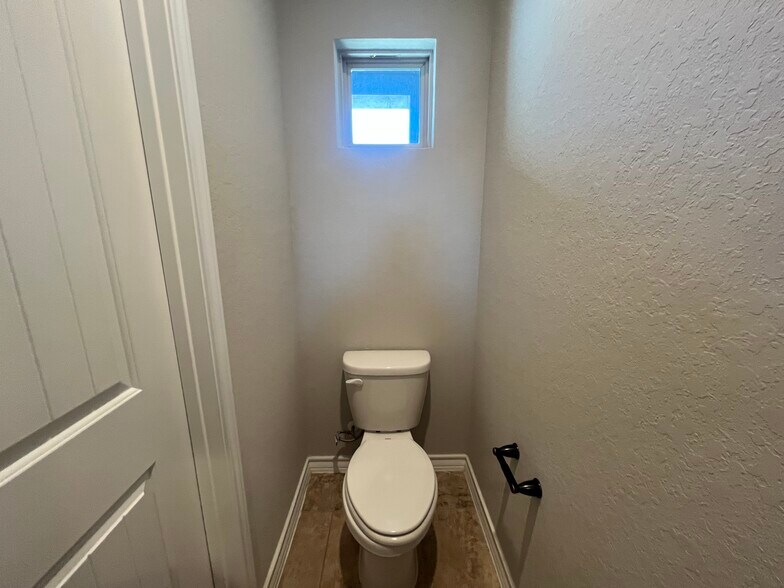 More Photos Of 6303 Luglio Ln, San Antonio Multifamily For Sale