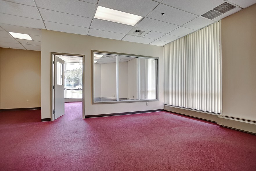 More Photos Of 1500 Paxton St, Harrisburg Office For Lease