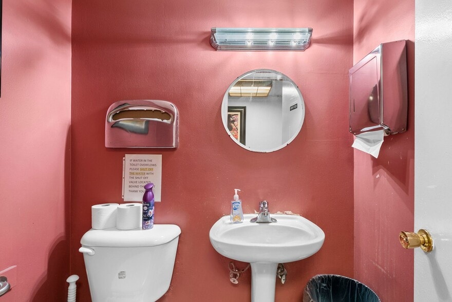 More Photos Of 3811 Portola Dr, Santa Cruz Medical For Sale