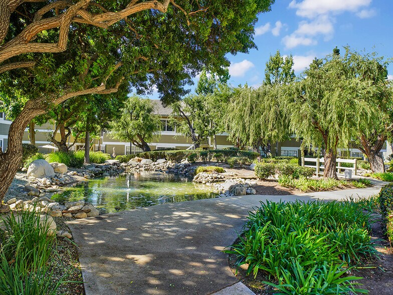 More Photos Of 2900 Bristol St, Costa Mesa Office For Sale