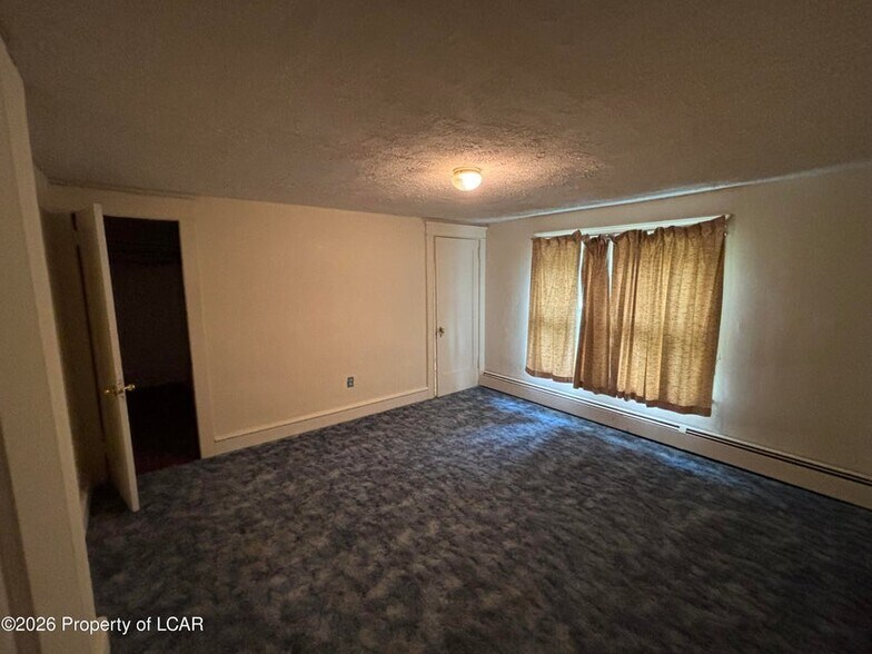 More Photos Of 12 Hill St, Glen Lyon Apartments For Sale