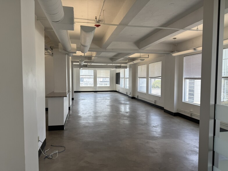 More Photos Of 316 W 2nd St, Los Angeles Loft Creative Space For Lease