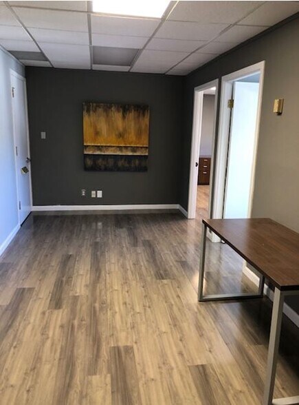 More Photos Of 1290 Howard Ave, Burlingame Office For Lease