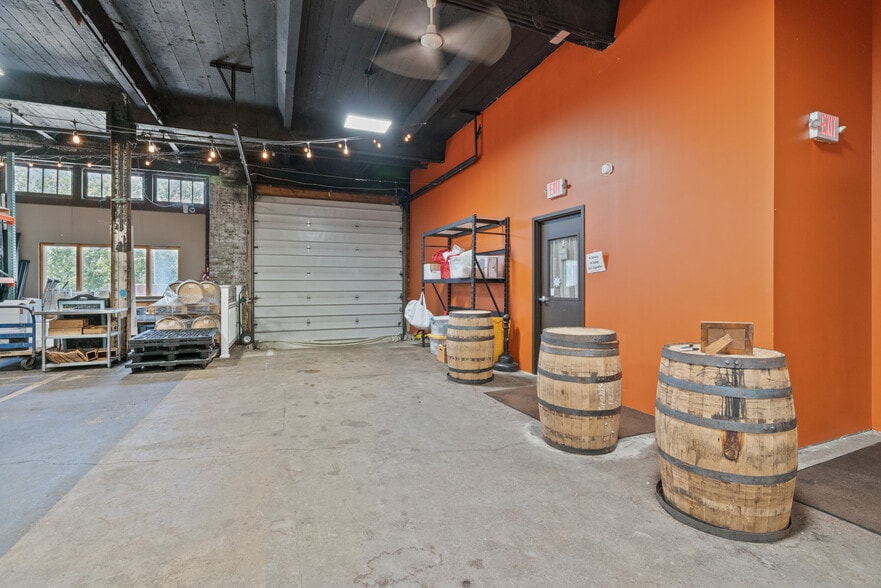 More Photos Of 104 S Water St, West Newton Distribution For Sale