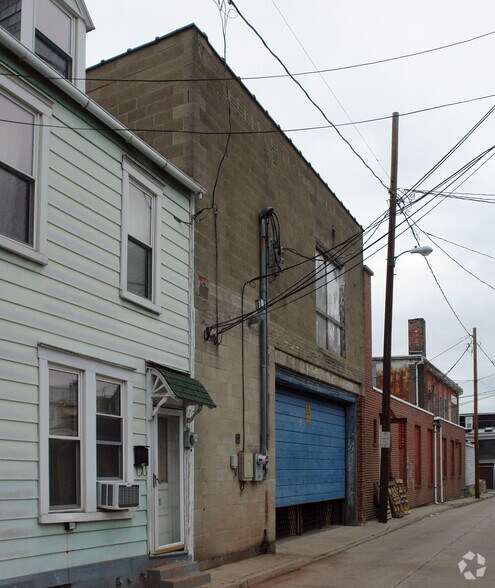 More Photos Of 920 Utica St, Allentown Unknown For Lease